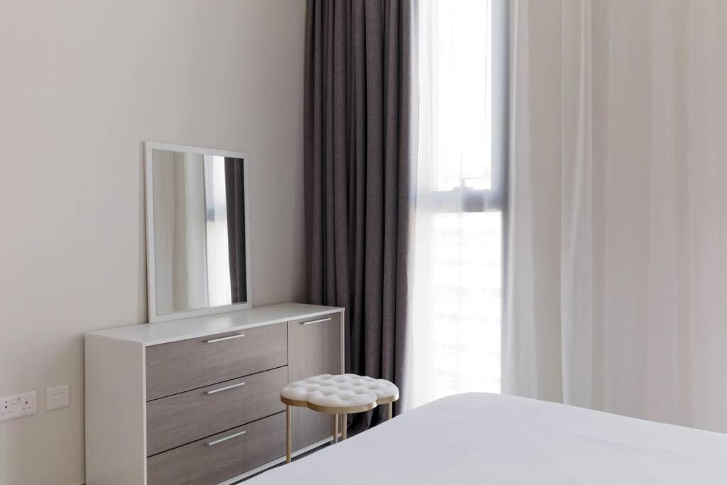 Sahab - Solo 1Br Apt In Al Jada Şarja Dış mekan fotoğraf
