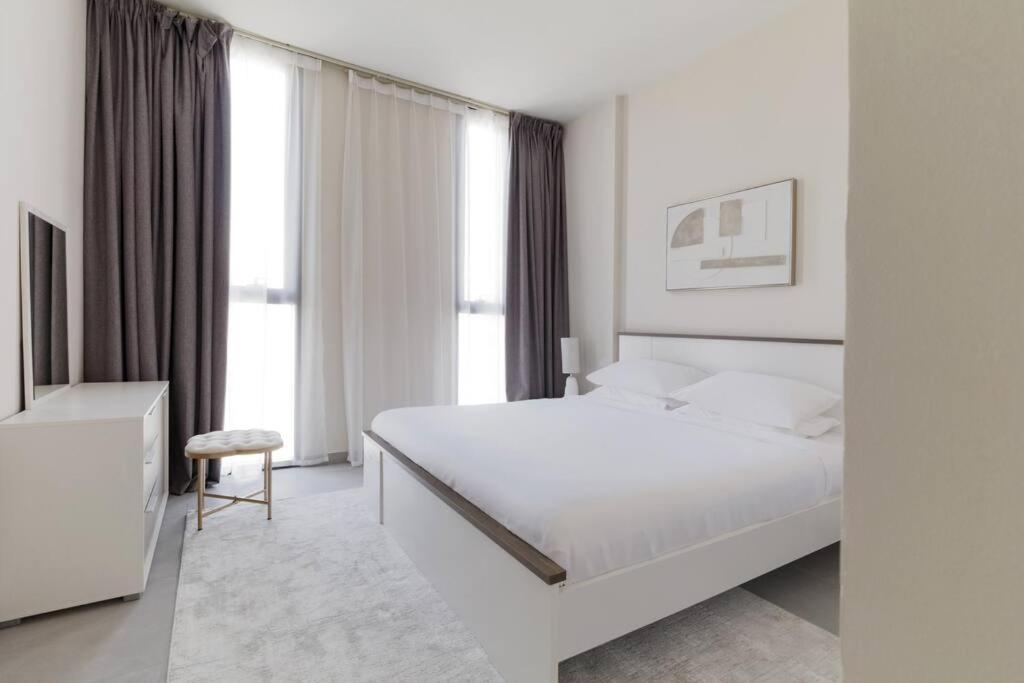Sahab - Solo 1Br Apt In Al Jada Şarja Dış mekan fotoğraf