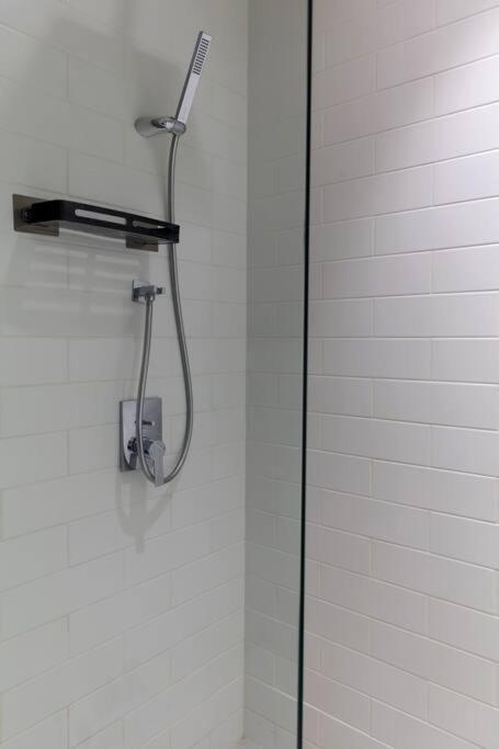 Sahab - Solo 1Br Apt In Al Jada Şarja Dış mekan fotoğraf