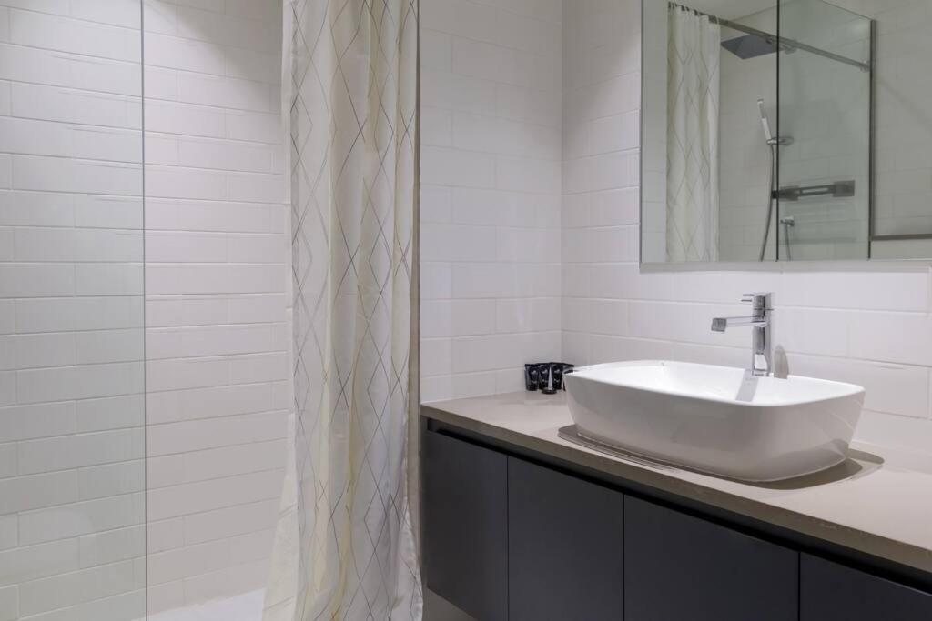 Sahab - Solo 1Br Apt In Al Jada Şarja Dış mekan fotoğraf
